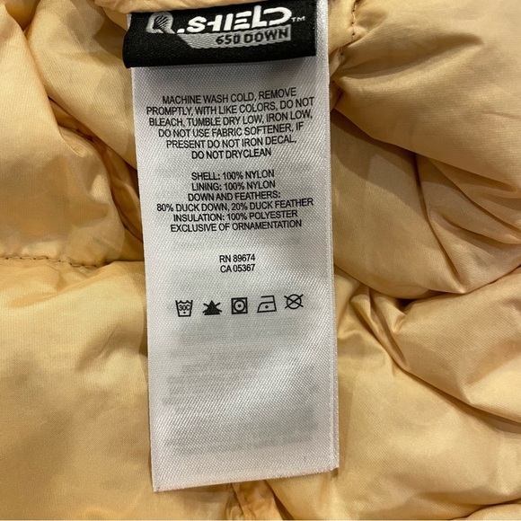 Mountain Hardwear Women’s Ratio Down Puffer Vest Size Small - Picture 9 of 12